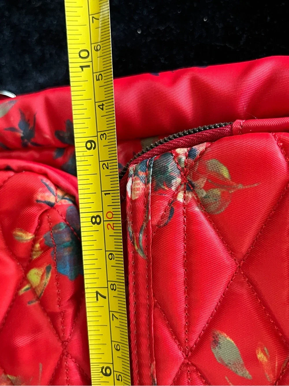 LUG Compass Crossbody Bag Bouquet Red Floral